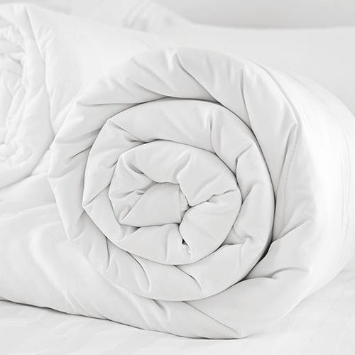 Luxe Supremely Soft All Seasons Quilt by TONTINE 